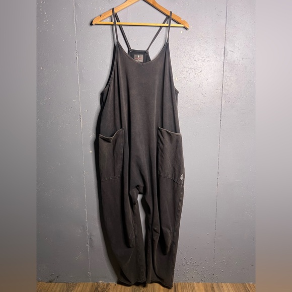 FP Movement Hot Shot Onesie - Washed Black Size M - Picture 3 of 10